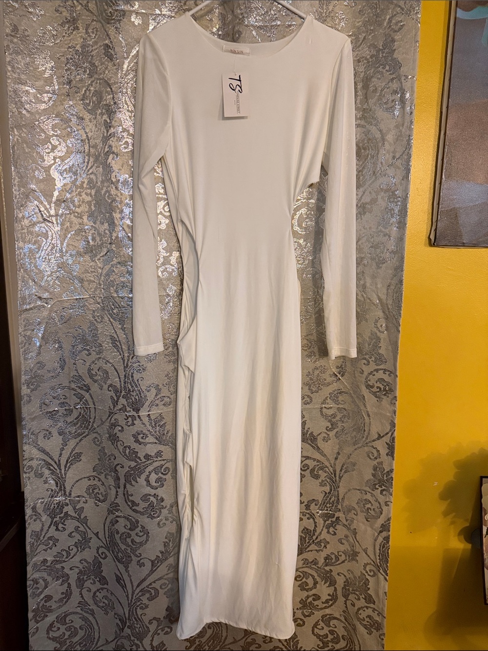 Women's Long Sleeve White Maxi Dress